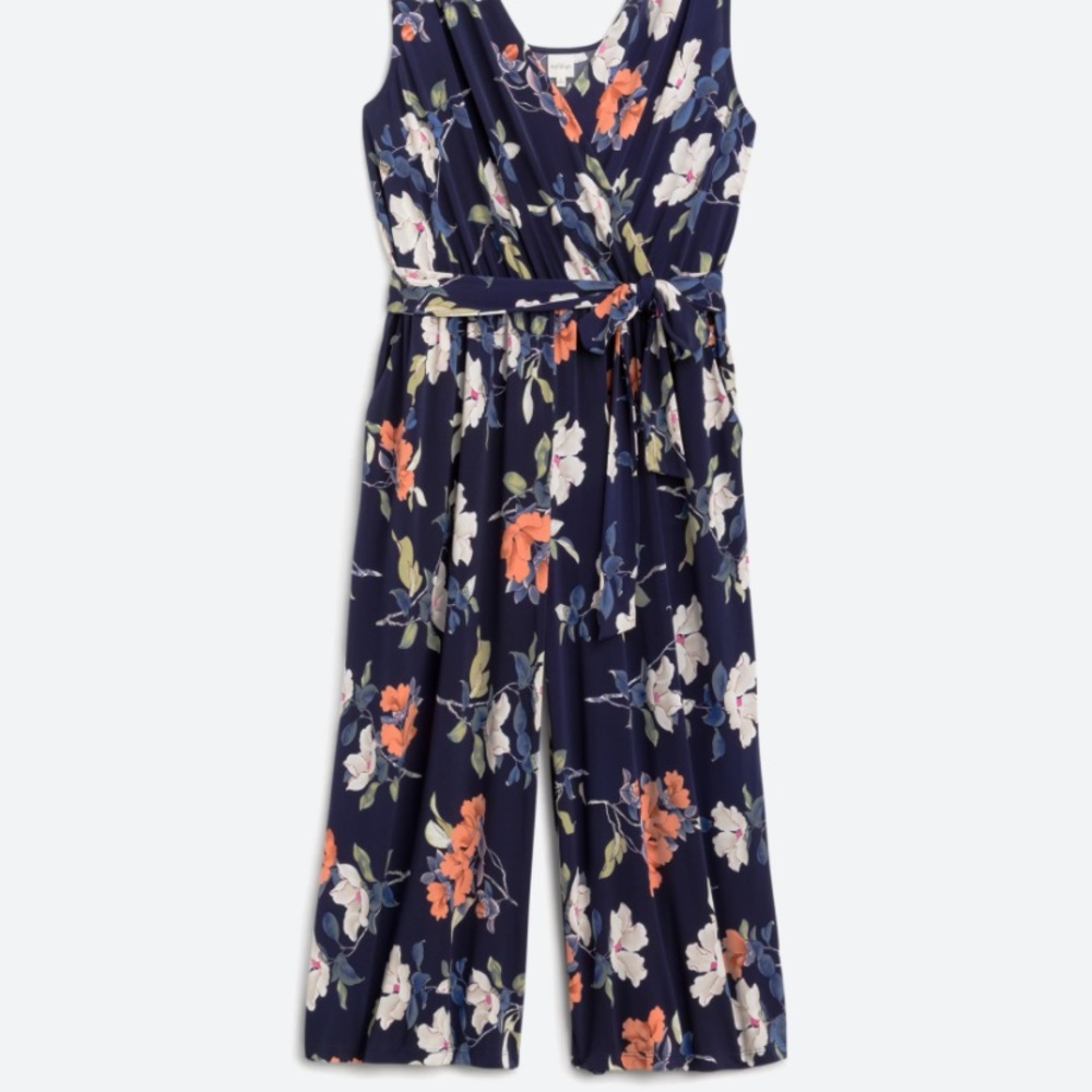 KAILEIGH Ora Knit Crop Jumpsuit
1X | Navy